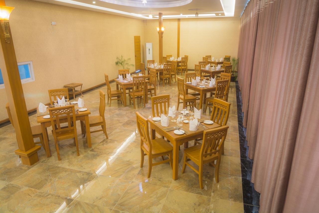 Westay @ Bagan Lotus Hotel Esterno foto