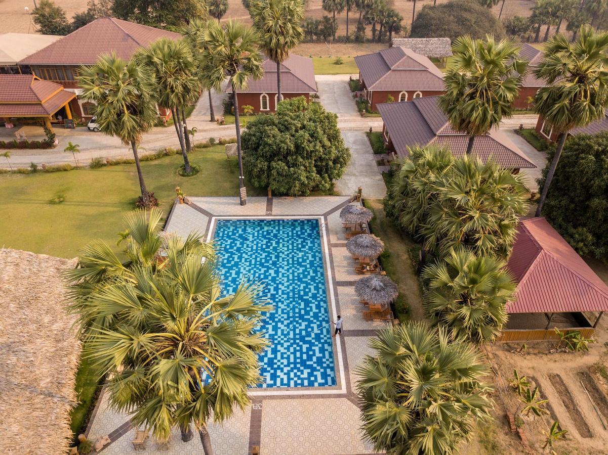 Westay @ Bagan Lotus Hotel Esterno foto