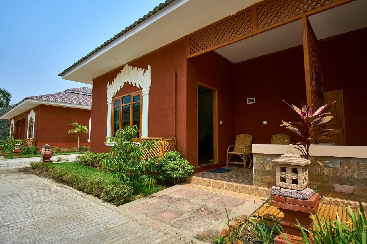 Westay @ Bagan Lotus Hotel Esterno foto