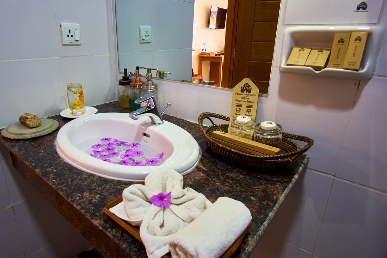 Westay @ Bagan Lotus Hotel Esterno foto