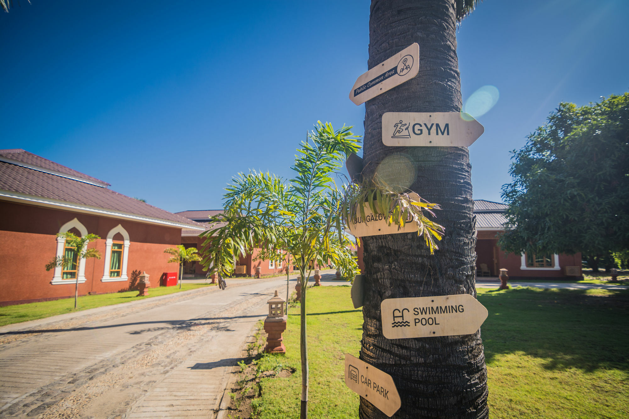 Westay @ Bagan Lotus Hotel Esterno foto