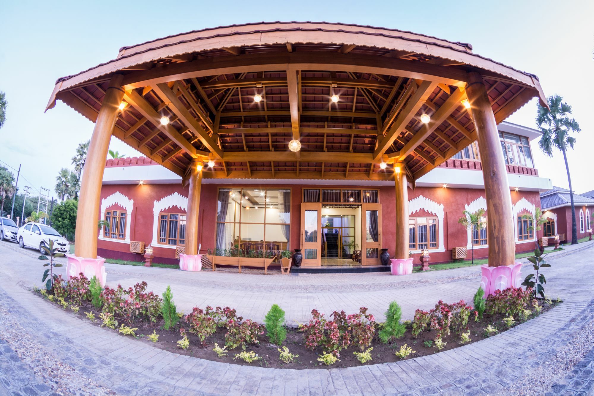 Westay @ Bagan Lotus Hotel Esterno foto